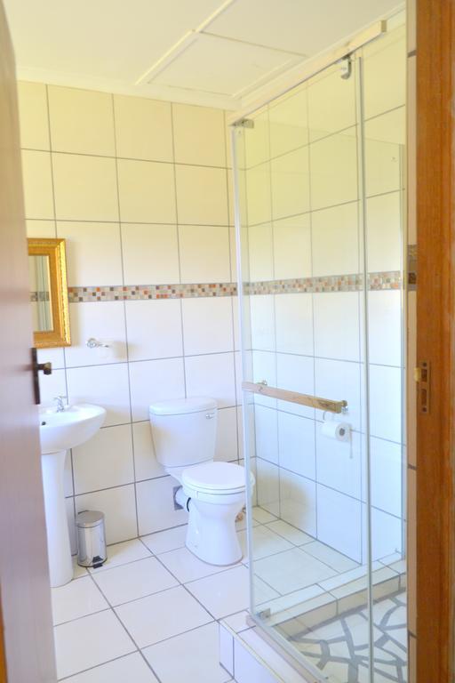 Jakobs Guesthouse & Cottage East London Room photo